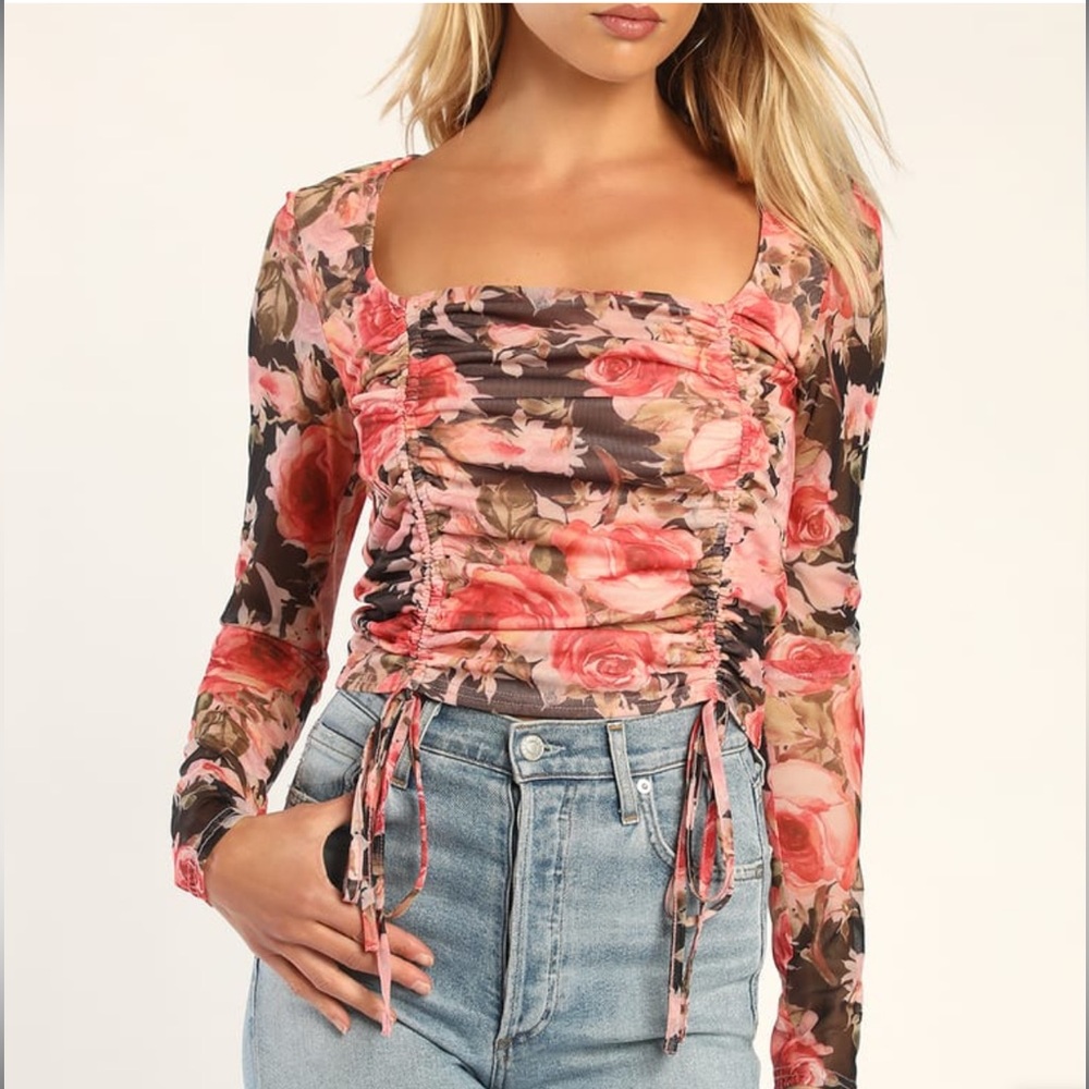 Lulu’s Blossoming Feeling black and pink floral ruched top